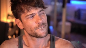 Charlieonline  06-09-2021 video plug in